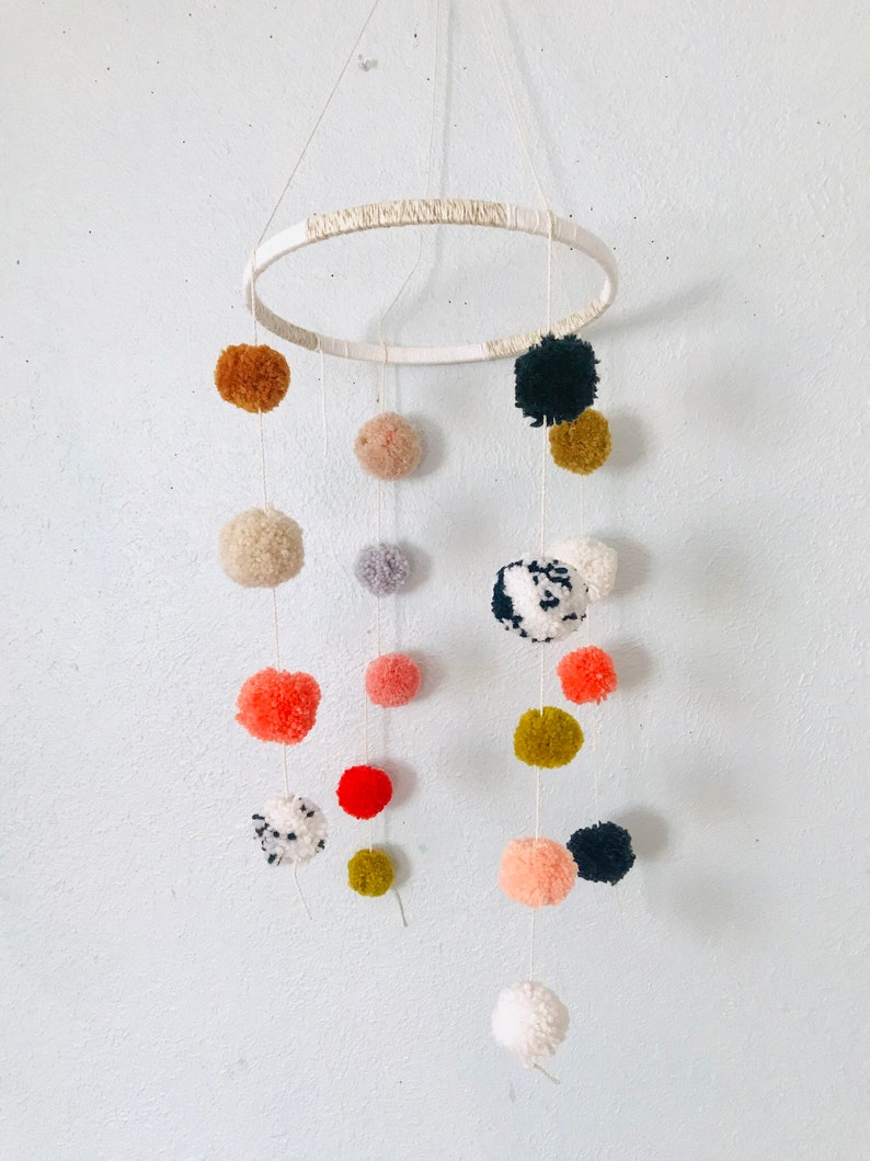 Pompom tassel mobile image 9