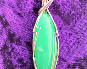 Chrysoprase Wire Wrap Pendent in Sterling Silver