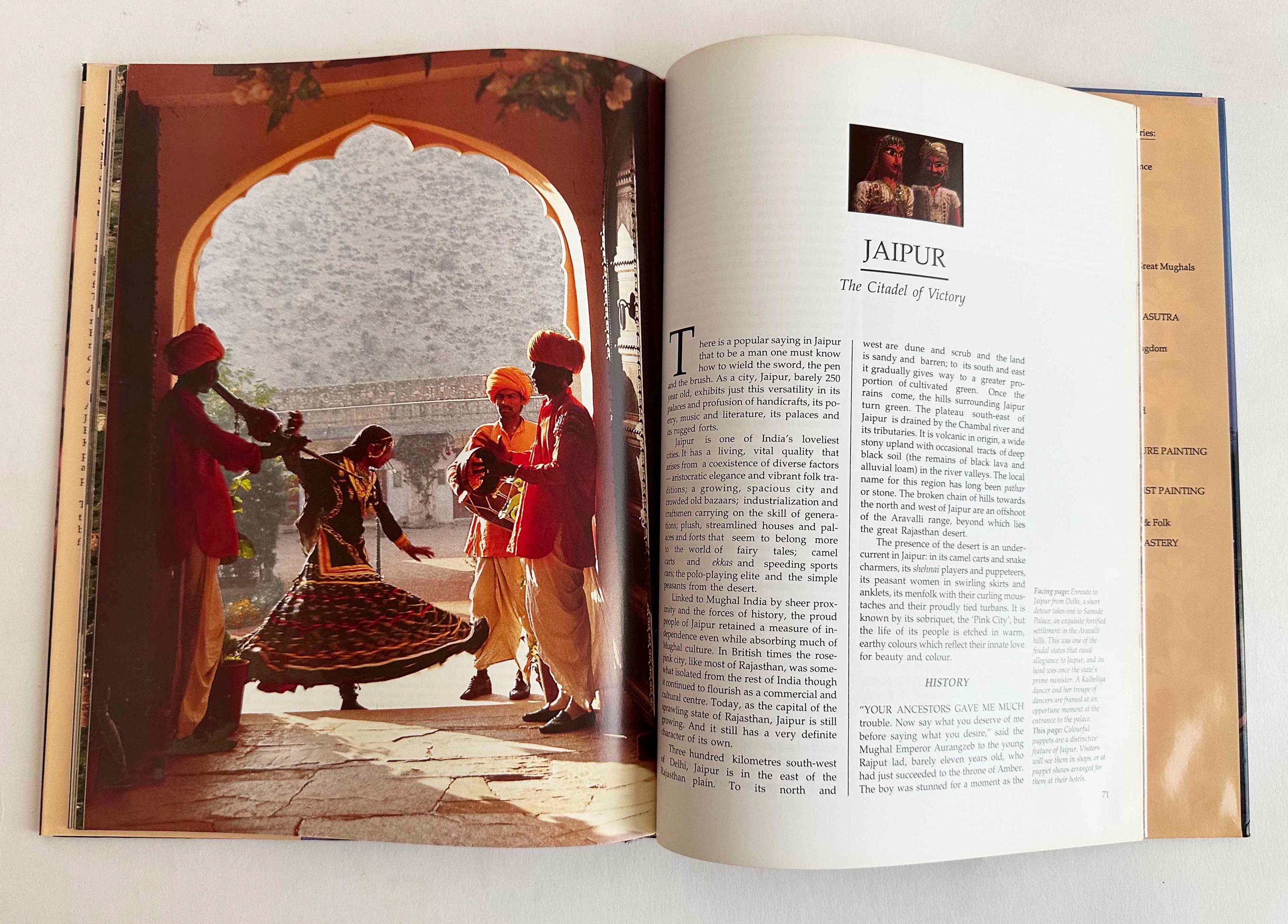 The Golden Triangle Delhi, Agra X Jaipur Book Vintage 2000s India