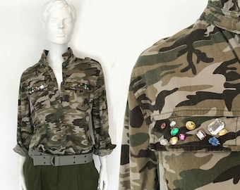 The Camouflage x Rhinestones Shirt 80s Vintage Military Hunting Surplus Blouse Top