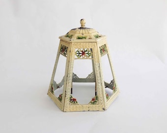 The Südlicher Porch Metall Lampenschirm Vintage 70er Jahre Cottage Chic Blumen Home Décor Beleuchtung Chippy Paint