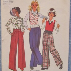 Vintage 1970s Girls Pullover Vest, Blouse and Pants Size 10 Sewing Pattern Simplicity 5879