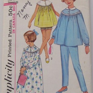 Vintage 1960s Girls Nightgown or Pajamas in Two Lengths Size 4 Sewing Pattern Simplicity 5552
