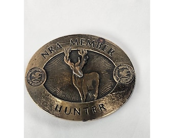 Hebilla de cinturón de caza VTG NRA Member Hunter Deer Brass National Rifle Assoc 3.5" x 2.75"