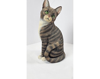 Danbury Mint Purrfect Portrait Tabby Cat Figurine Green Eyes Decor Realistic
