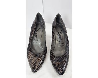Zapatos de tacón YSL Yves Saint Laurent de piel de serpiente, color marrón, fabricados en Italia, talla 8.