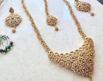 CZ Necklace, Earrings and Head Gear (Mang Tika) Set