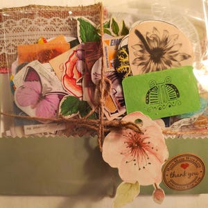 Kit de scrapbook com enfeites extras, kit Junk Journal, adesivos, recortes, desenhos, recordações, cartões, colagem, kit de artesanato.