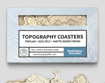 Washington Mountain Topografie Untersetzer-Set • Mt Rainier, Mt St Helens, Mt Baker, Mt Adams • Kunst des pazifischen Nordwestens • Holzuntersetzer