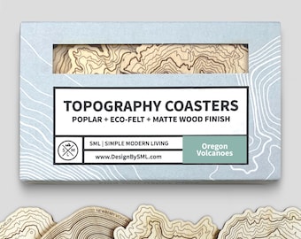 Topographie-Untersetzer-Set mit Topographie • Mt Hood, Mt Bachelor, Mt Jefferson, Newberry Volcano • Pazifischer Nordwesten • Holzuntersetzer