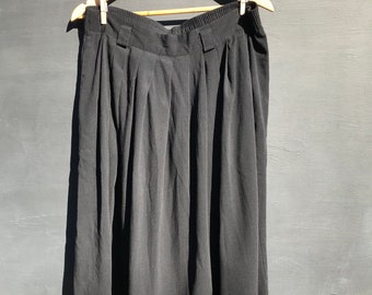 Black pleated skirt | Etsy