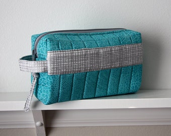 Yarn Trio Magic Quilted Tote Bag NCU0NXD619