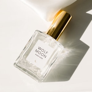 Wolf Moon™ Eau De Parfum: Amber, Vanilla, Musk - Crystal Infused