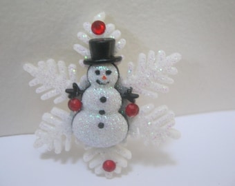 Snowflake Christmas Brooch Snowflake Snowman Pin Snowman Brooch Winter Pin Christmas Pin Christmas Brooch Holiday Pin Woman Gifts Gift Idea
