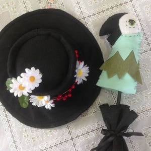 Adorable Mary Poppins outfit image 4