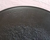 ERIE 8 Cast Iron Skillet Cleaned Seasoned