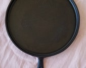 Wagner Ware Sidney -O- 1109C Griddle Skillet Cleaned Seasoned