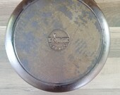 Lodge 10 Cast Iron Pot with Lid Cleaned Seasoned