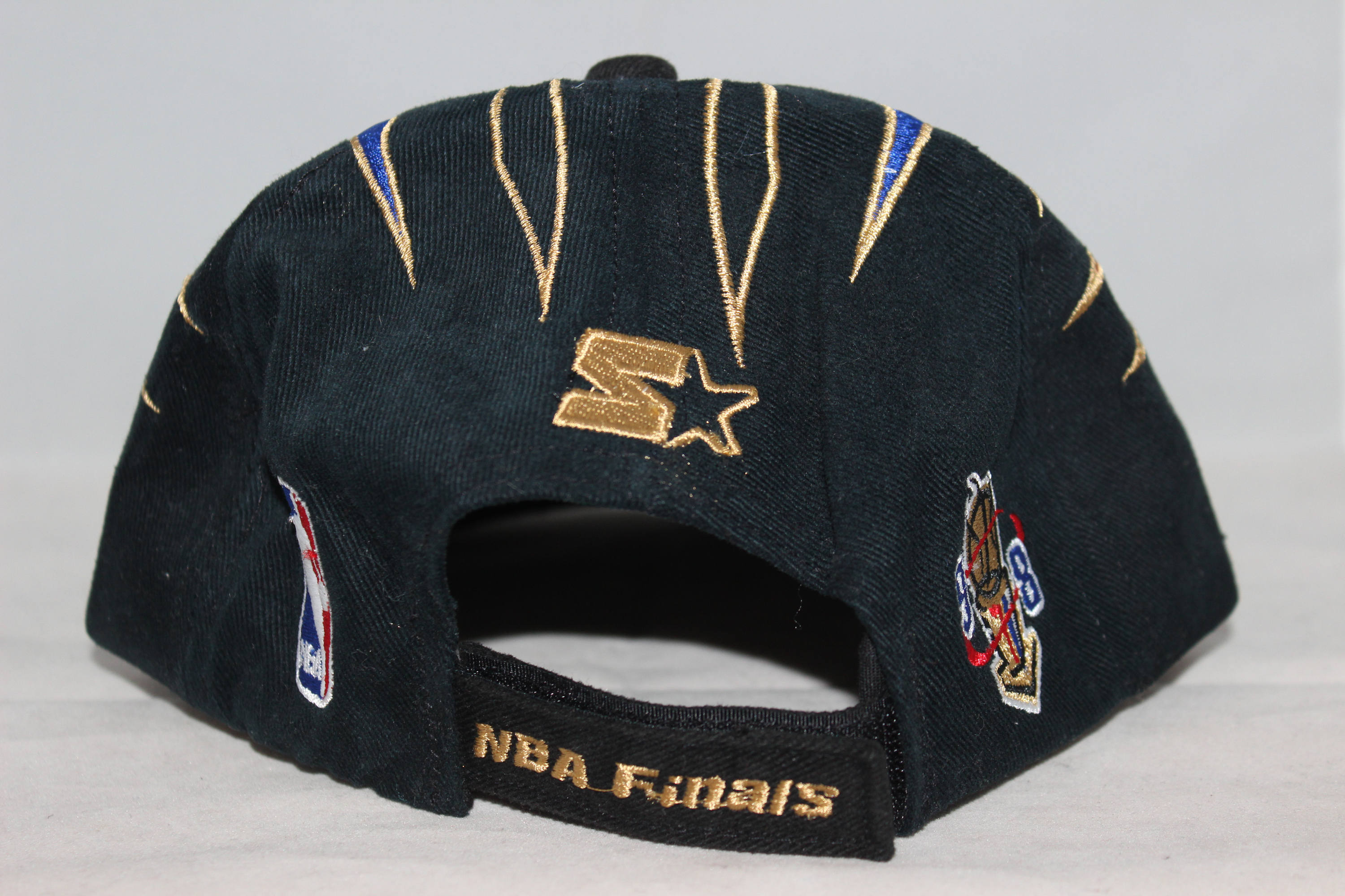 Vintage Chicago Bulls Starter 1998 NBA Champions Hat