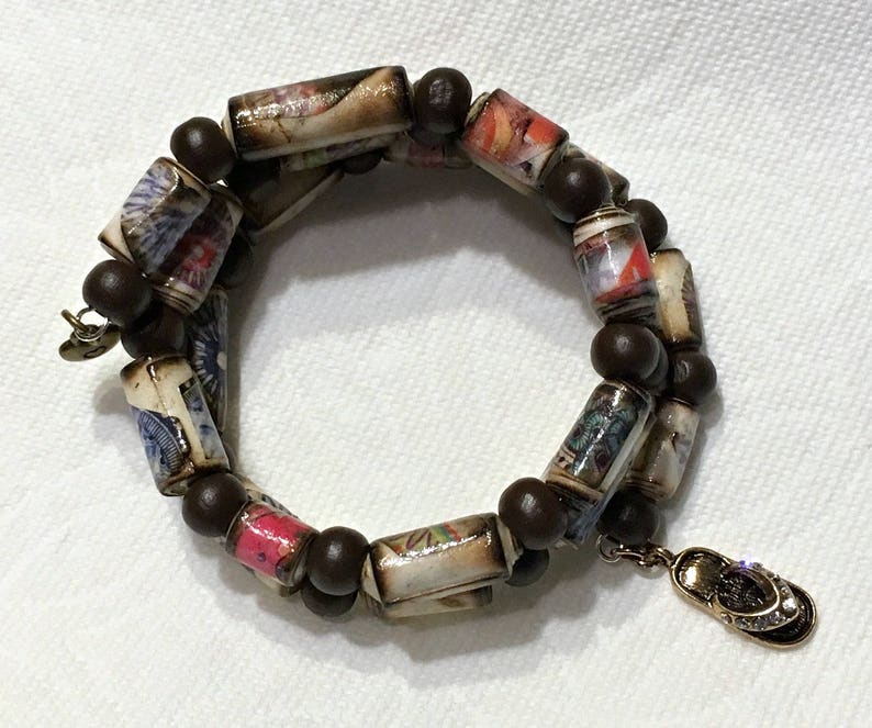 Boho Memory Wire Paper Bead Bracelet