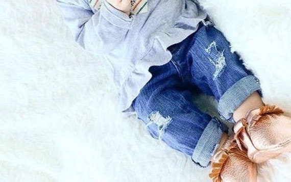 Designer distressed jeans sale