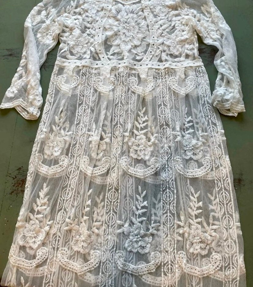 Boho Wedding Dress, Renaissance Dress, White Floral Lace Dress Bell  Sleeves, Flowy Plus Size Wedding Maternity Photoshoot Dress {the SAGE} -  Etsy Finland
