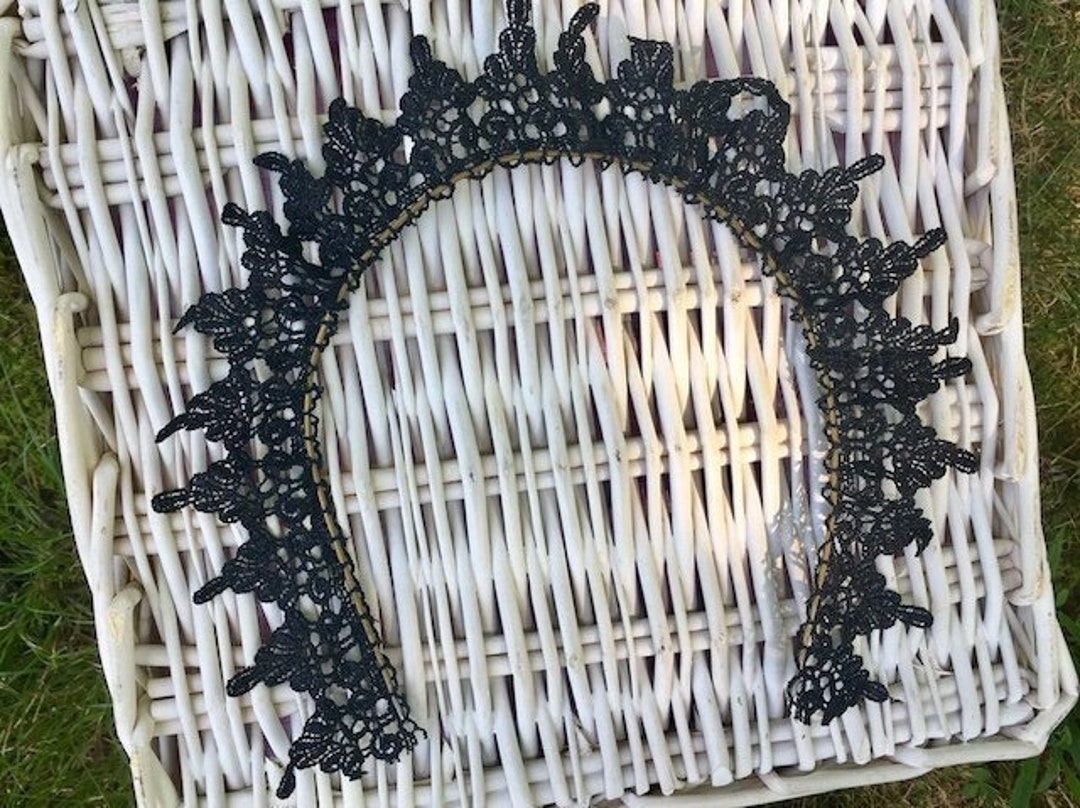 Couronne De Lune Noire : Diadème De Mariage Elfique Gothique, Bandeau à Fleurs Violet Foncé - France