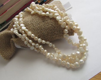 Set of Pearl-White Pearl Necklace,Baroque Pearl,Freshwater Pearl,Stud Pearl Earrings,White Pearl Earrings,Bridal Gift,Wedding Gift,Pearl