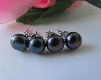 Pearl Earrings- Black Pearl Earrings,925 Stud Pearl Earrings,Pearl Earrings,Gift,Bridal Gift,Wedding Gift,Pearl,Black Earrings,Bridal Gift