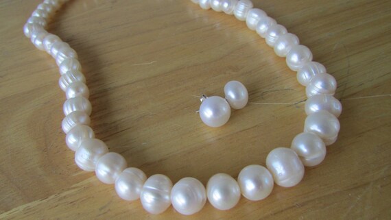 Set of Pearl- Pearl Necklace, Stud Pearl Earrings,White Pearl Earrings,Fresh Water Pearl,Gift,Weddings,Pearl