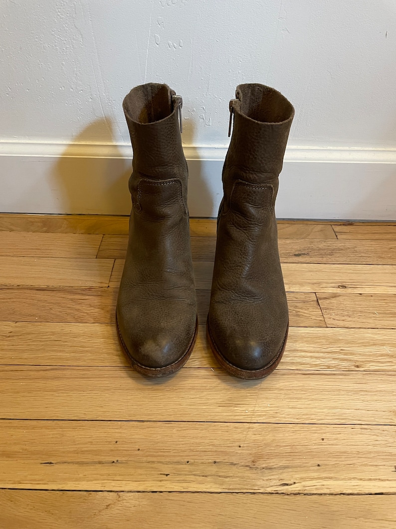 Olive Green Leather Boots size Womens 7 37 EU image 1