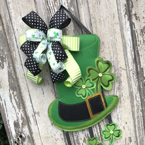 St Patrick’s day door hanger,St Patrick's day wreath, St Patricks Day door Decor,  St Patricks day decorations, St Patricks Day door wreath