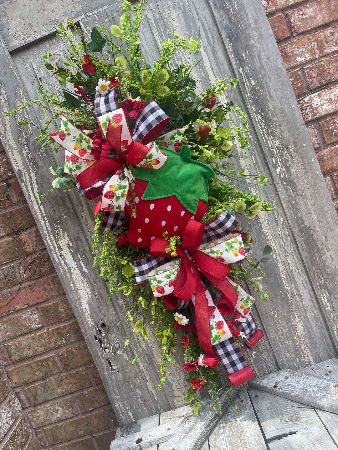 Strawberry Summer Door Swag Wreath for Front Door, Large Elegant Summer