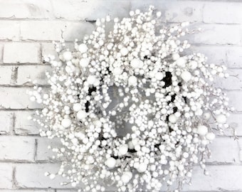 White berry Wreath, Snow White Berry Wreath, Winter Wreath with White Accents,  Farmhouse Christmas Wreath,  Keleas