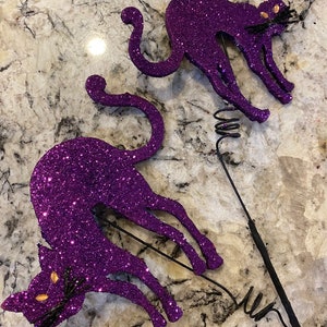 Purple Cat Stem, Halloween Purple Cat Stem, Halloween wreath enhancements, Halloween Cat for wreaths, Keleas, Keleas florals