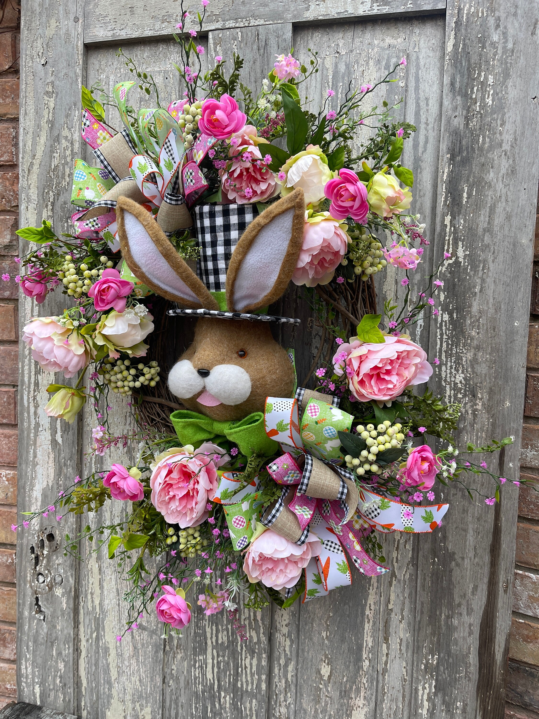 Bunny Wreath, Wreath, Bunny, Easter Bunny, Bunny Decor, Easter Decor, –  Krazy Mazie Kreations
