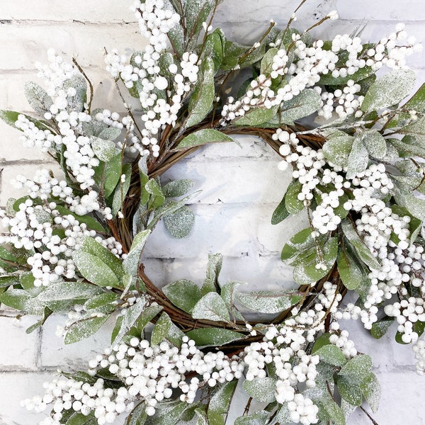 Winter White Berry Wreath, Cottage Winter Berry Door Wreath, Winter Farmhouse Wreath,  Winter white berry greenery Wreath by  Keleas