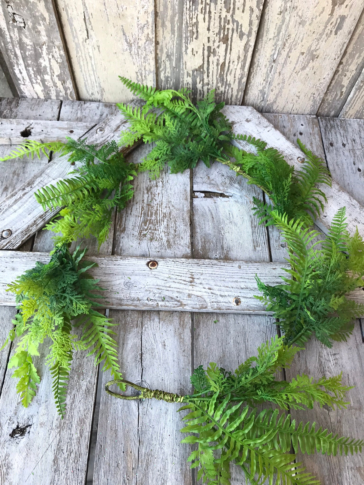 5ft Mixed Fern Plastic Garland, Green Garland,Spring Garland, All Year Wreath, all season Garland, Natural wreath,year round Garland, Keleas