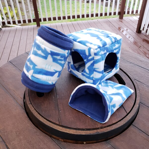 Guinea pig cage set ~ starter set ~ bedding set ~ tunnel ~ cuddle sack ~ corner hideaway ~ guinea bedding ~ shark print