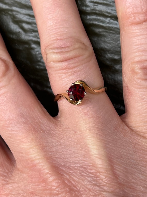 1 Carat Garnet Yellow Gold Ring Etsy