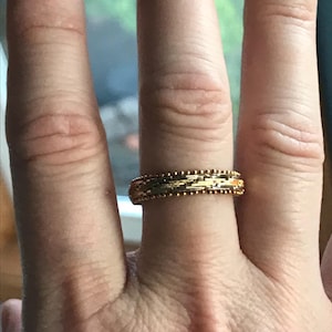 14k yellow gold ring band, sz 9