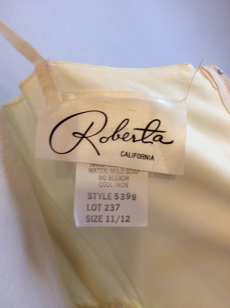 Vintage 70/'s white polka dot Roberta Ruffle Dress Gown