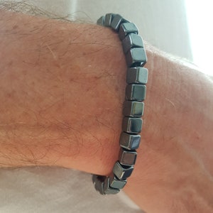 Natural Hematite Bracelet,Layering Bracelet, Men Healing Bracelet,Stretch Bracelet,Hematite cube bracelet,Protection jewelry, Yoga bracelet