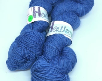 Gem100 teint à la main Semi-solide 100g Merino-Cashmere-Nylon 4 plis Fingering Wool Yarn Kyanite