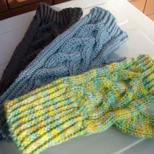 Pattern Sand Swirl Mitts - fingerless mittens with cable feature - instant download