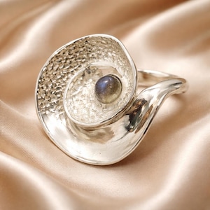 925 Sterling Silber Ring Spiral Schmucksteine Ruby  handgefertigte von Artisan Handarbeit gemacht  Frauen