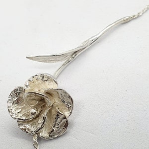 Collier fleur en argent, collier fleur d'anémone, collier en argent fleur et chaîne tressée, collier en argent massif, collier fleurs en argent image 3