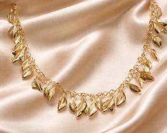 Handmade Solid Gold Leaf Necklace: Sculpted Nature-Inspired Jewelry