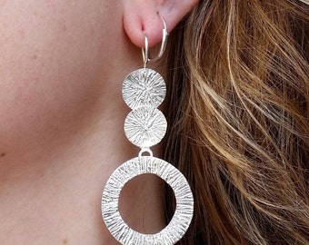 Silver Swinging Circles Dangly Earrings ,Long Silver Coin Earrings ,Solid 925 Silver Hoop Dangle Earrings ,Long Link Earrings ,Fine Jewelry