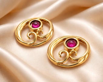 Pendientes de granate dorado hechos a mano: diseño en espiral de alambre esculpido